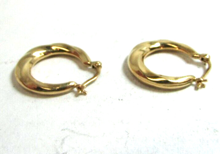 Estate 14K Yellow Gold Twisted Wave Design Hoop E… - image 4