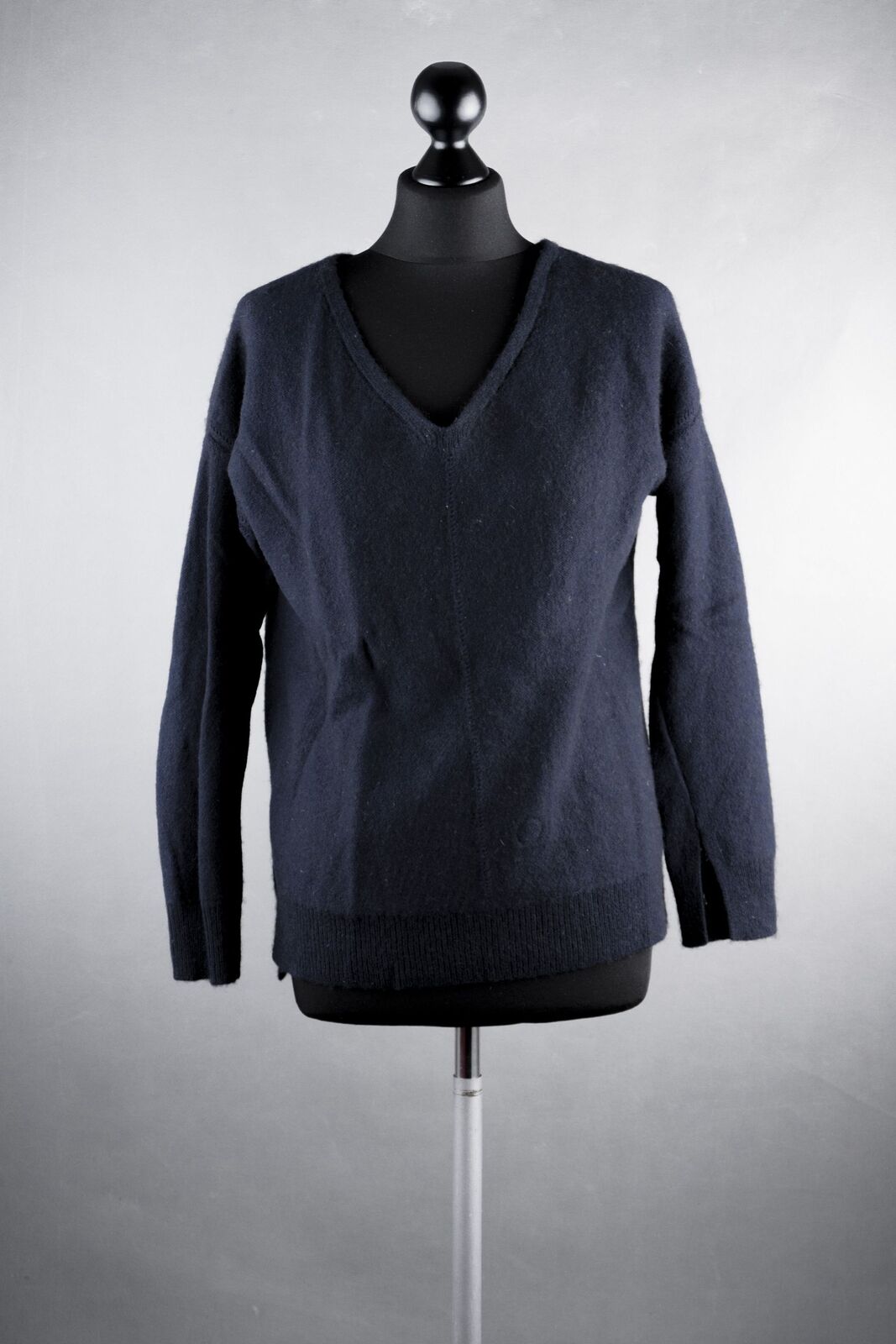 Promod Women Sweater M Blue Dark Blue Short V-Nec… - image 1