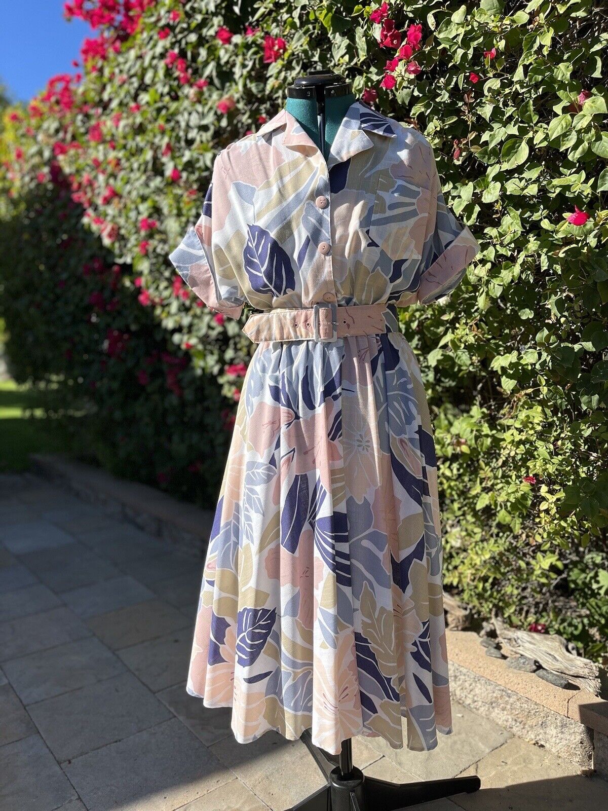 1980s Vintage Floral Dress With Belt - image 2