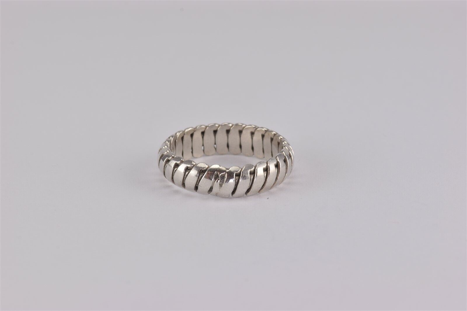 Sterling Silver 5.5mm Coiled Rounded Band Ring 92… - image 5