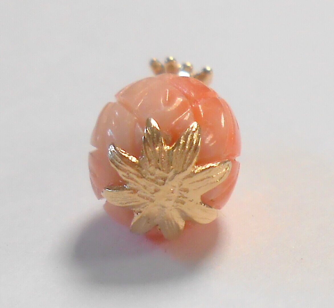 Angel Skin Coral Carved PIneapple 14K Yellow Gold… - image 3