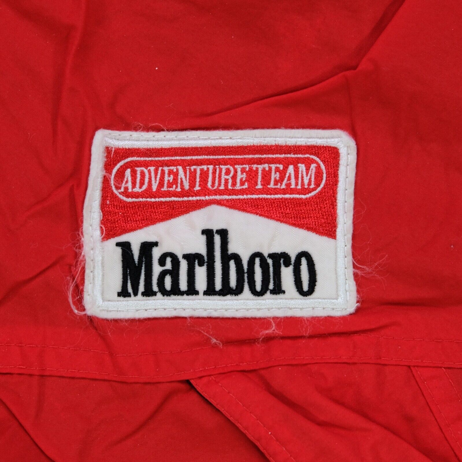 Rare VTG MARLBORO Adventure Team Spell Out Full Z… - image 2