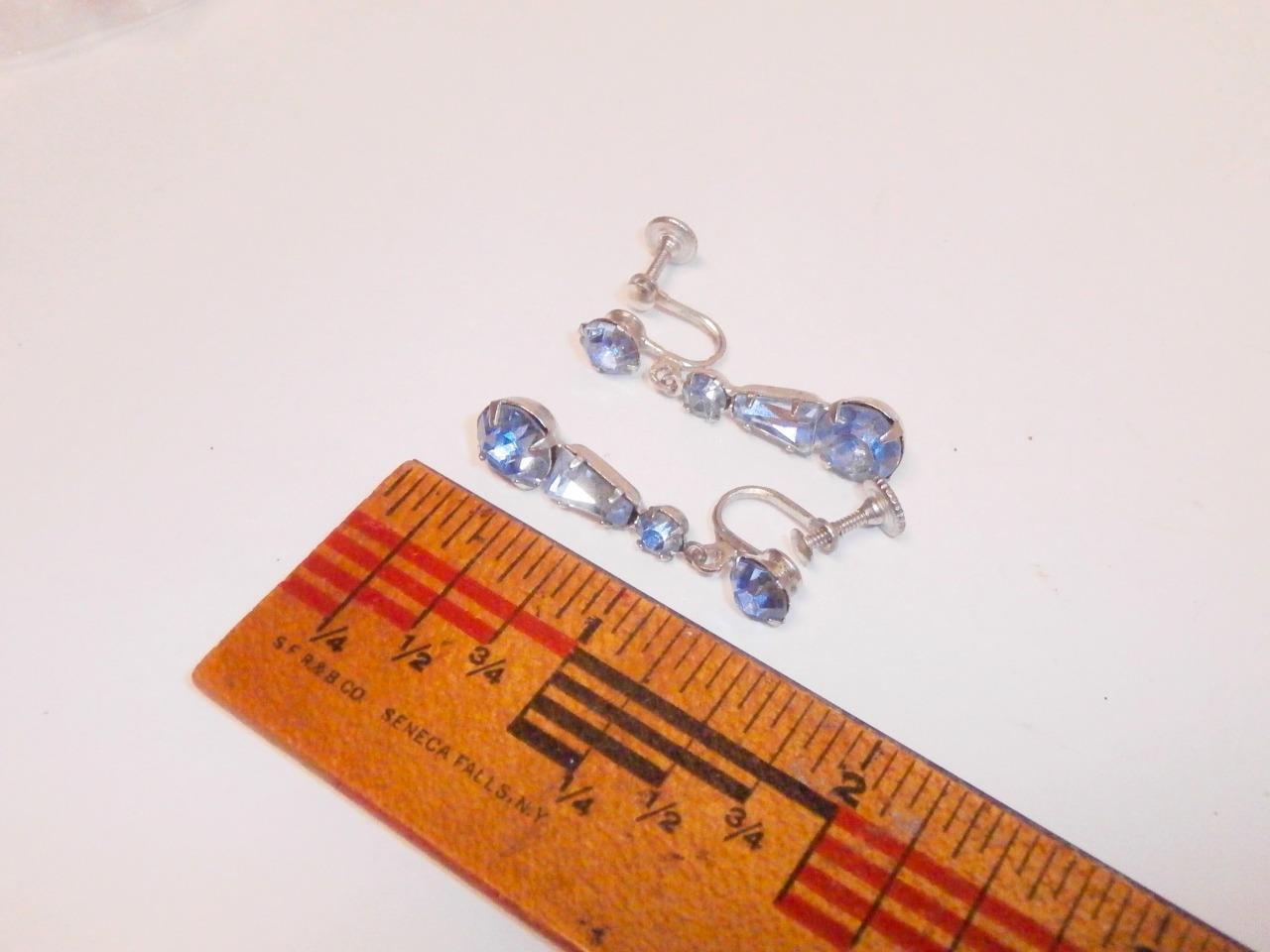 GREAT VINTAGE WEISS AQUA BLUE ICE RHINESTONE EARR… - image 4