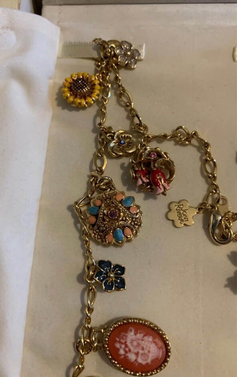 Complete Joan Rivers Victorian Flowers Necklace w… - image 3