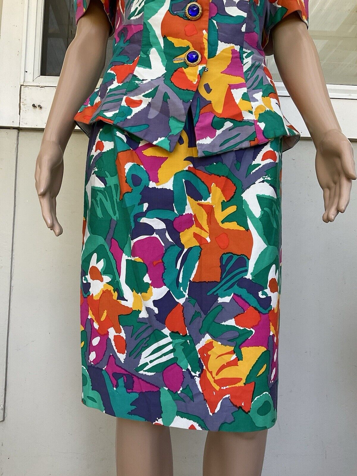 Vtg 80s A J Bari Vibrant Floral 2pc Cold Shoulder… - image 2