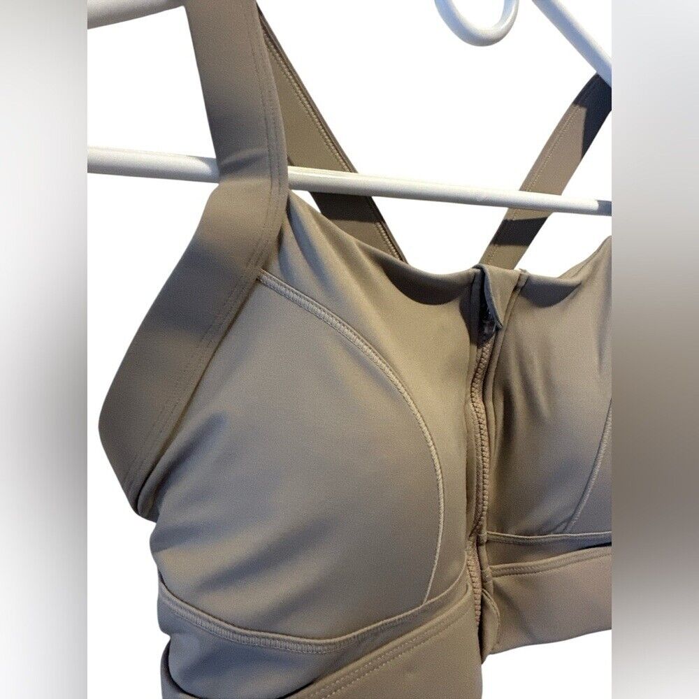 NWOT gray front zip sports bra - image 3