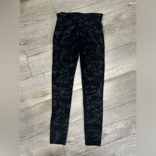 Spanx Look At Me Now Camo metallic Leggings Black… - image 1