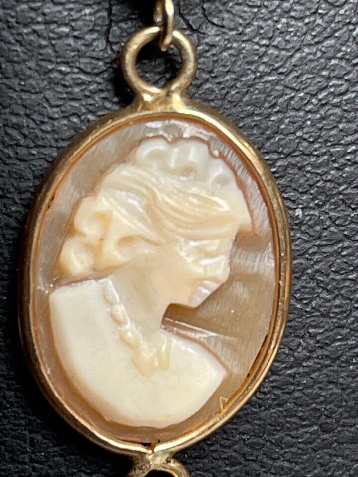 ELEGANT 14K YELLOW GOLD & PEARLS CAMEO EARRINGS - image 3