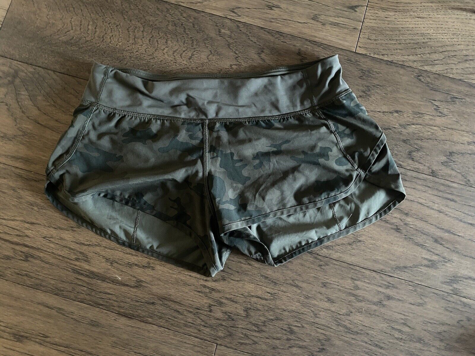 lululemon Savasana Camo OG Speed Shorts Fatigue g… - image 3