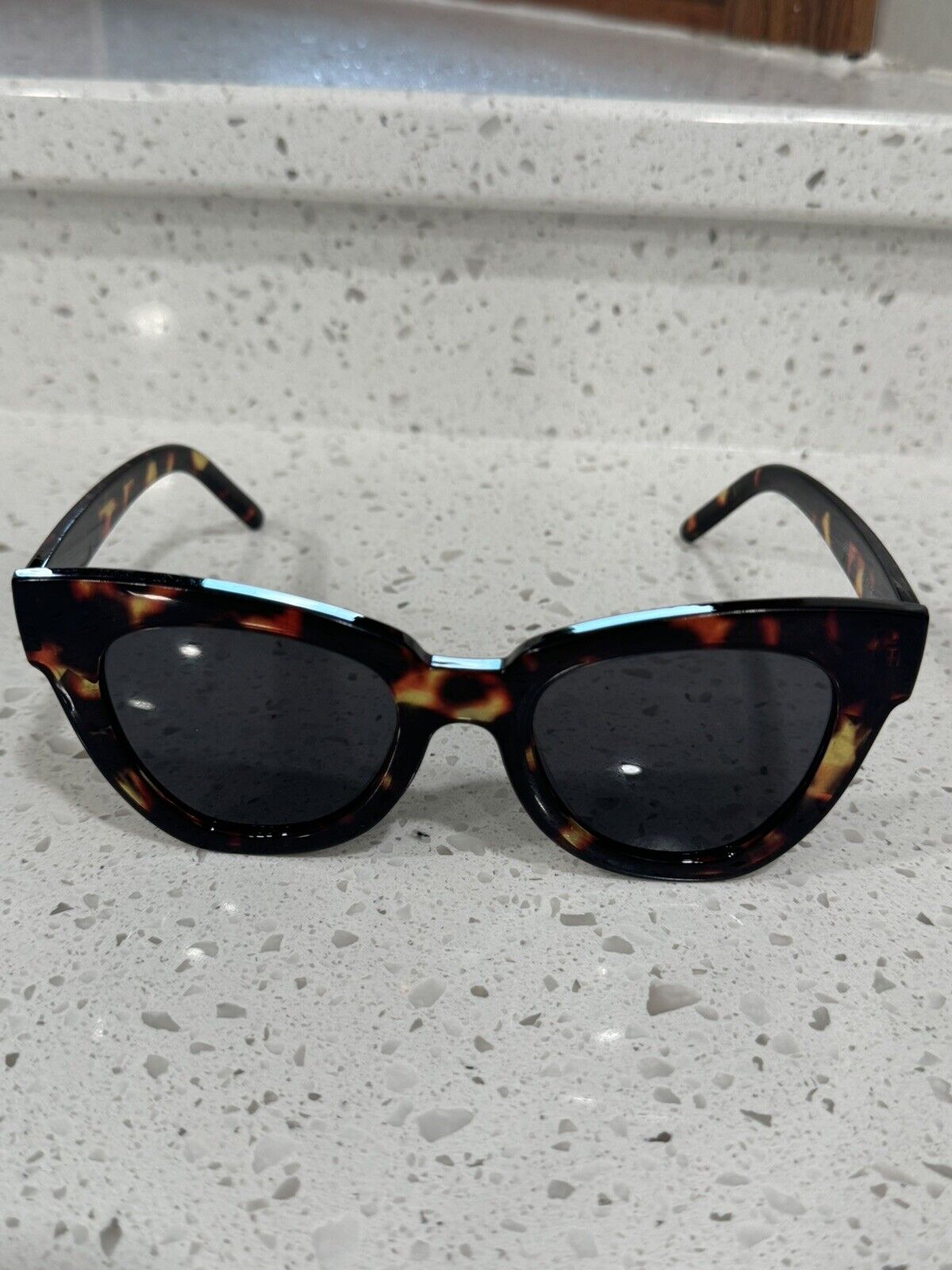 Vintage Faux Tortoise Cat Eye Large Frame Women's… - image 1