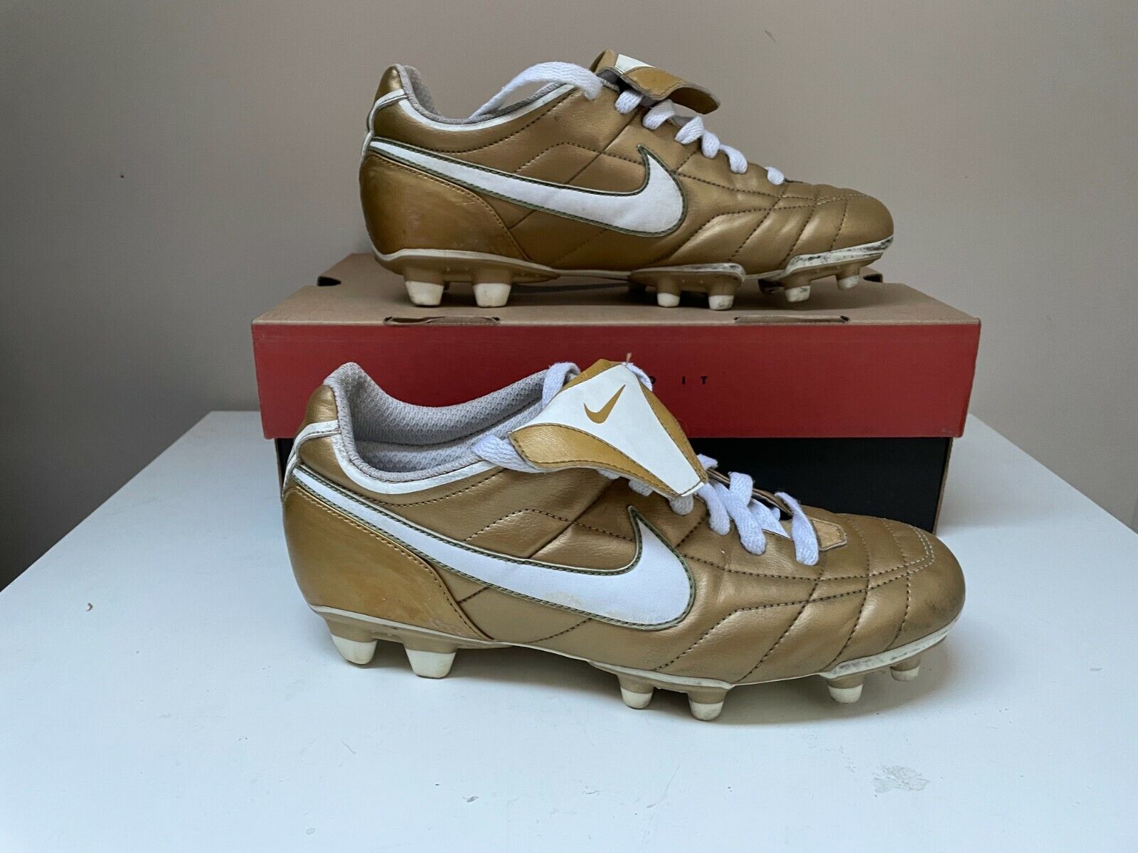 NIKE AIR ZOOM TOTAL 90 Gold R10 Ronaldinho BOOTS … - image 6