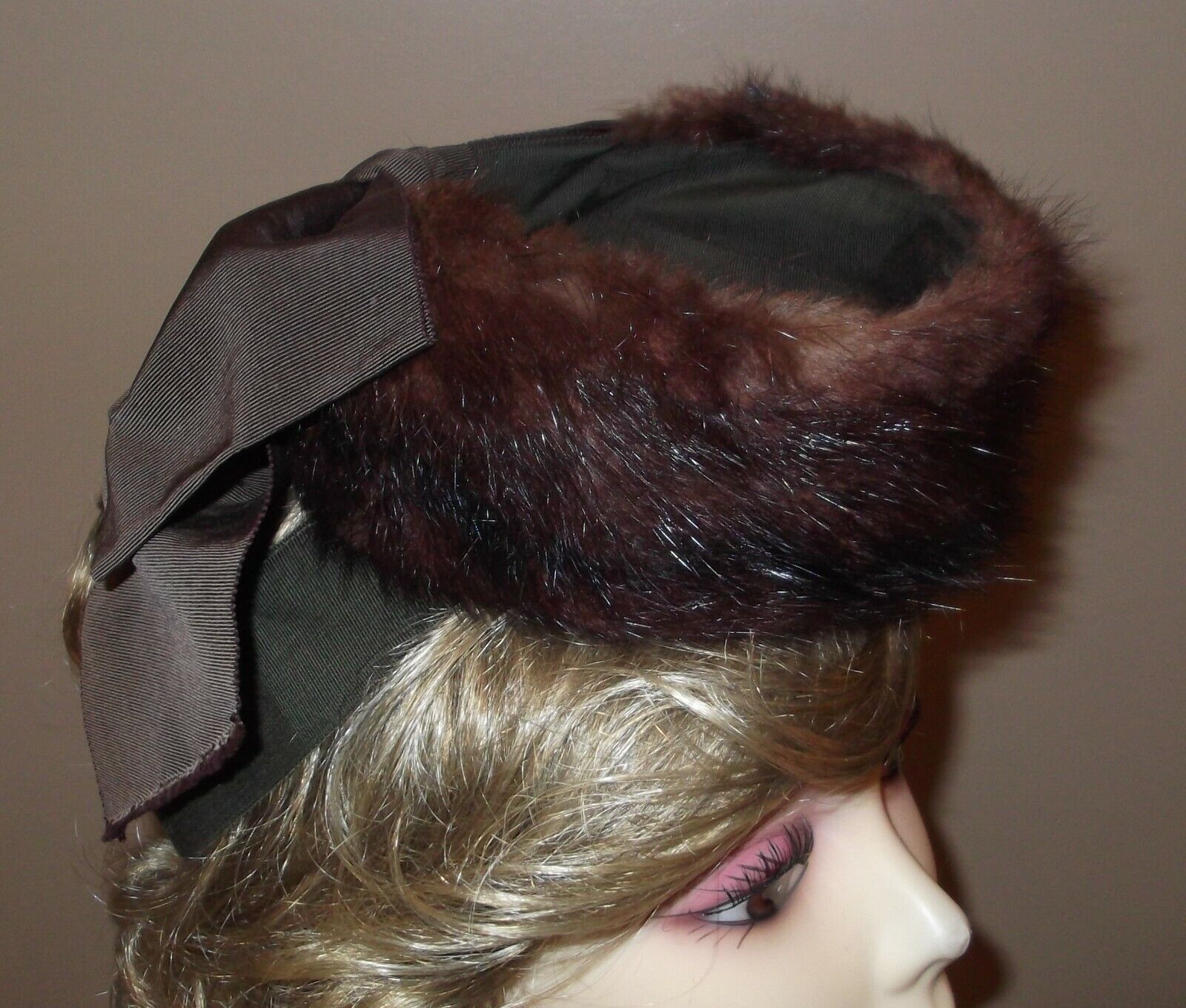 Vtg 1940s/50s "Elizabeth Ford" Brown Mink Fur Fas… - image 1