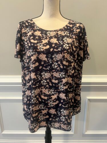 CeCe Flutter Sleeve Blouse Navy Blue w/Pink Floral