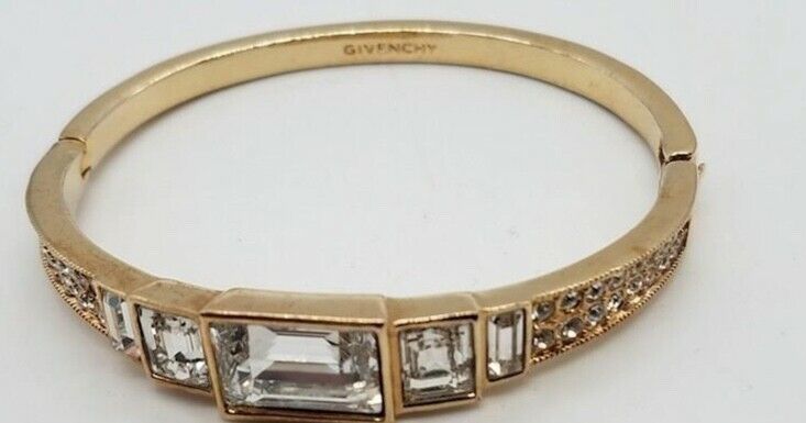 VTG GIVENCHY PARIS  NEW YORK SIGNED BRACELET  SHI… - image 2