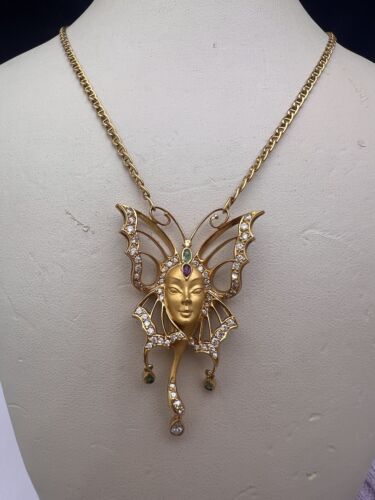 Carrera y Carrera Butterfly Mask 18k Gold Pendent 