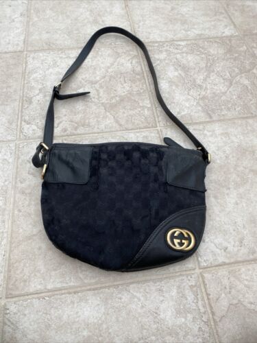 gucci vintage bag black womens