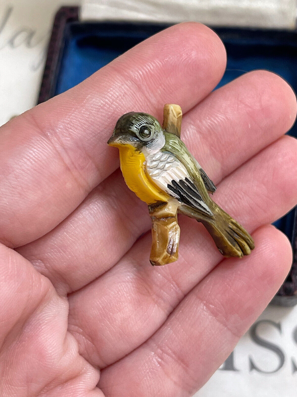 Antique Bird brooch 1900s Celluloid Early Plastic… - image 3