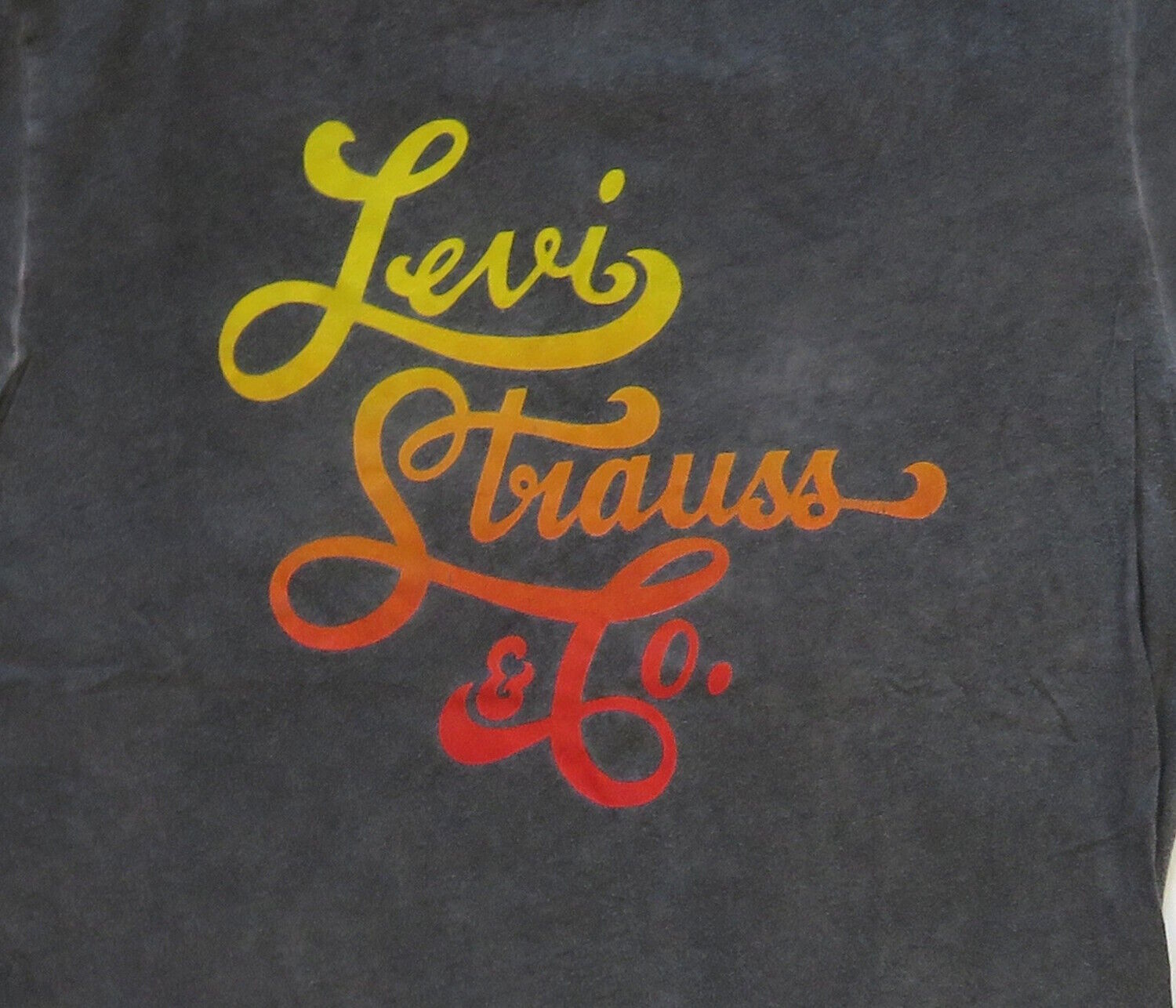 Levi's Vintage T Shirt 2010's Levi Strauss & Co - image 2