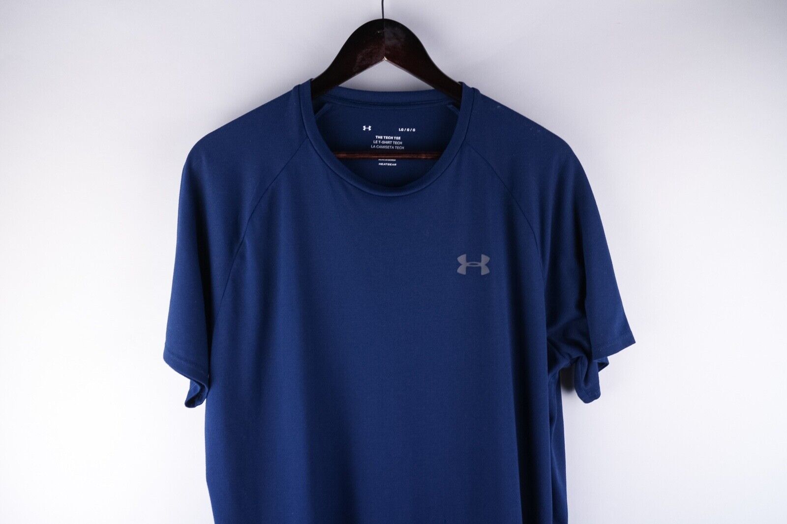 Under Armour HeatGear Men T-Shirt Short Sleeves A… - image 2