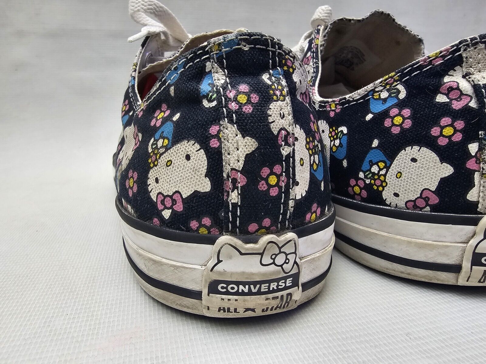 RARE Hello Kitty Converse Mens Size 9.5 Chucks Bl… - image 15