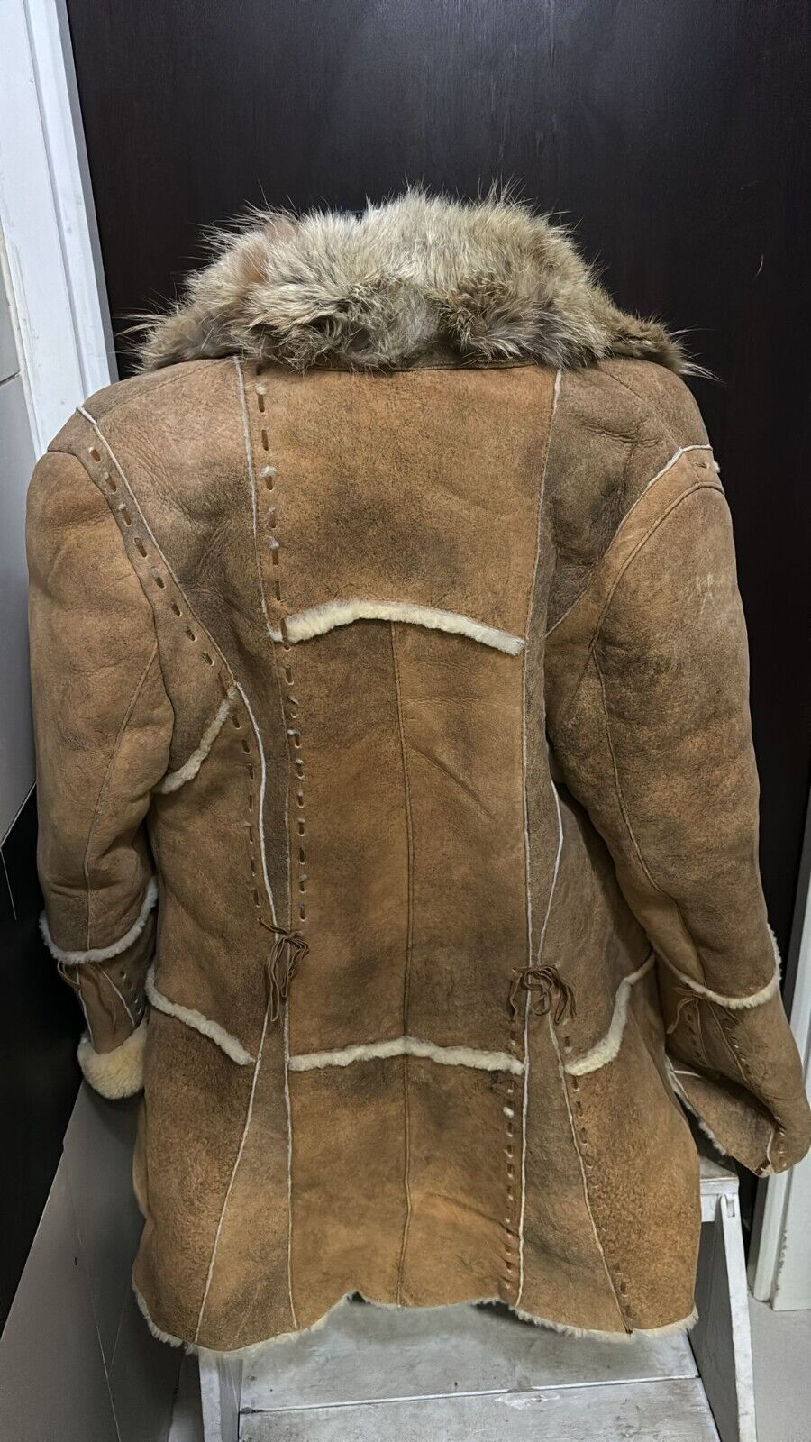 Shearling Genuine Leather Sheepskin Coat Used Wom… - image 9