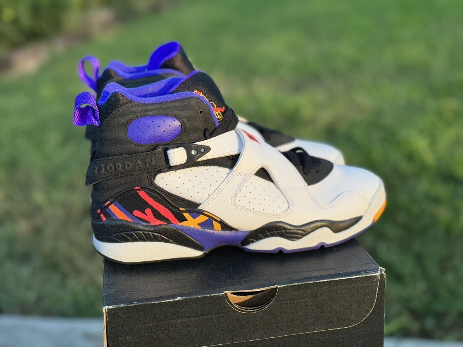 Size 5.5Y - Jordan 8 Three-Peat 2015 - image 3