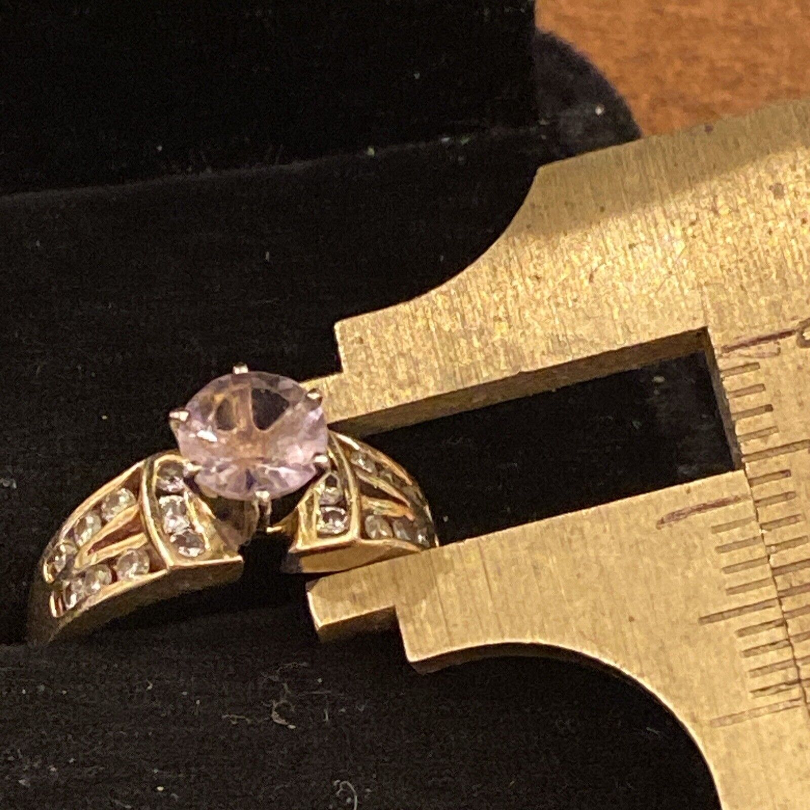 14 KT YG 1 Ct Kunzite And Diamond Vintage Ring (6) - image 10