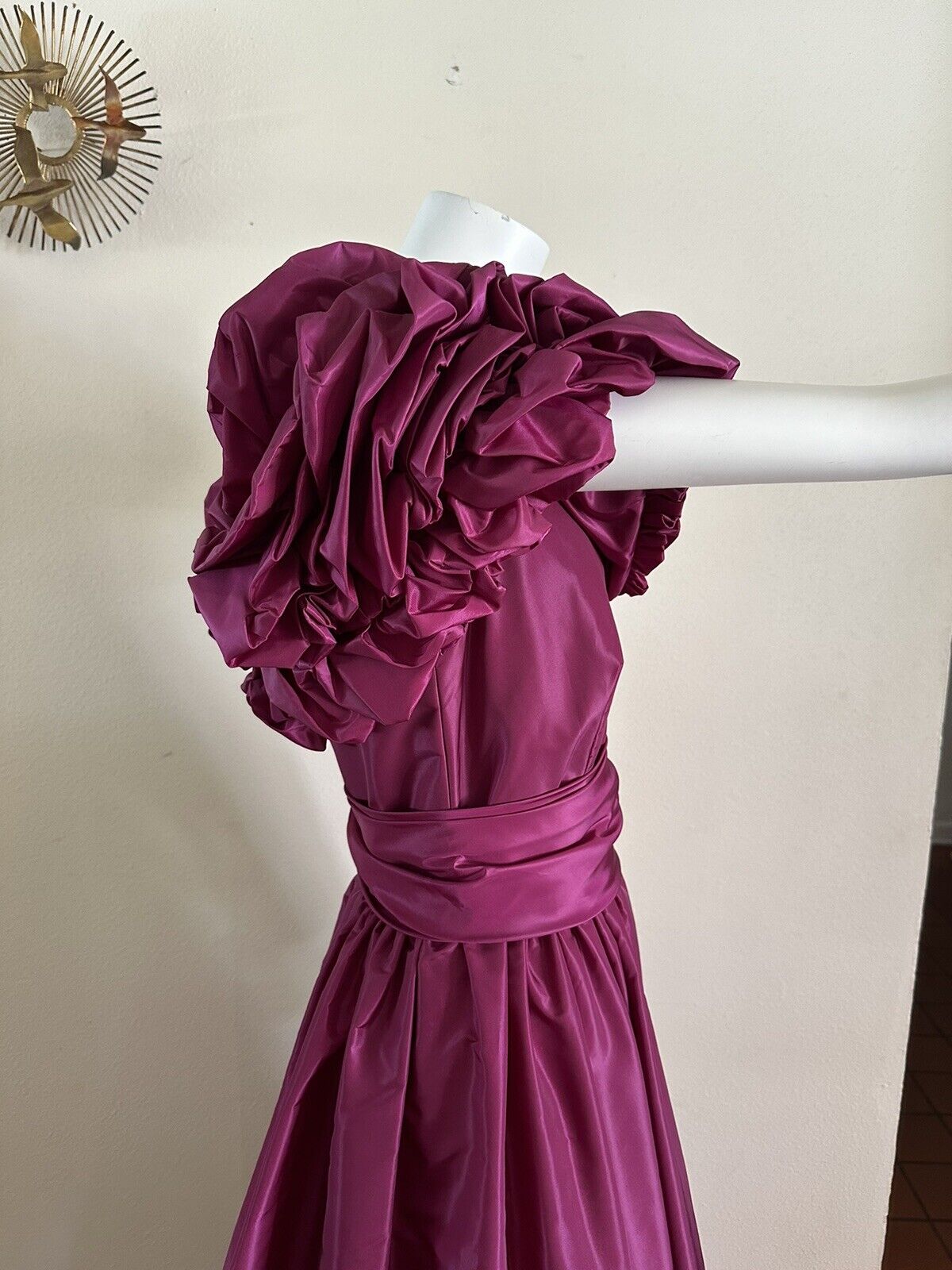 1980s Victor Costa Taffeta Dress Formal Pageant H… - image 10