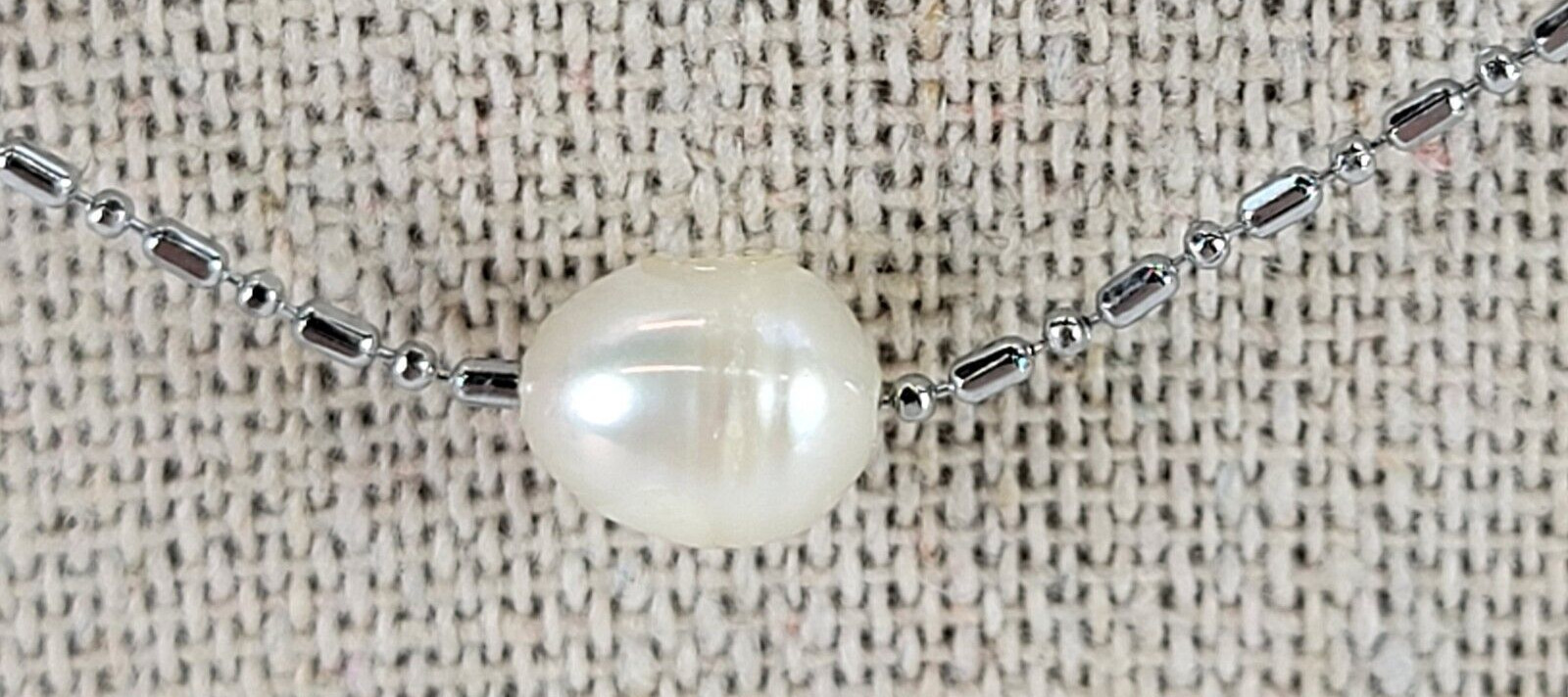 Silver-Tone White Fresh Water Pearl Bead Necklace… - image 3