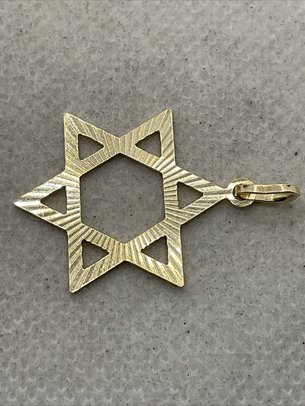 Solid 14K Yellow Gold Diamond Cut Jewish STAR of … - image 3