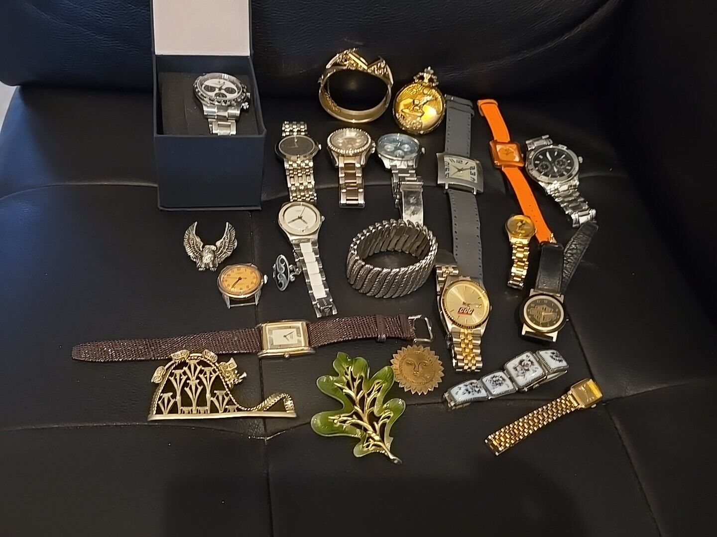 Junk Drawer Lot Watches Untested Vintage BIG LOT … - image 9