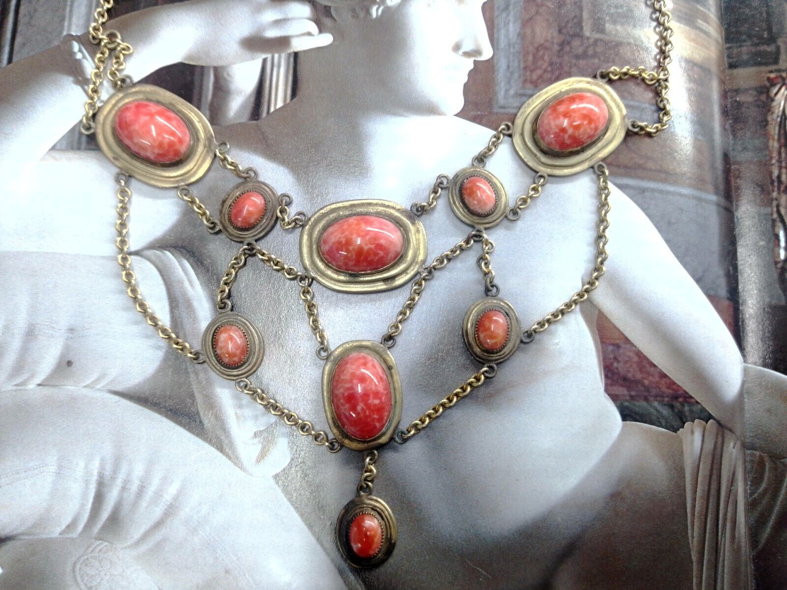 Gorgeous Antique Art Deco Faux Coral Necklace (Gl… - image 9