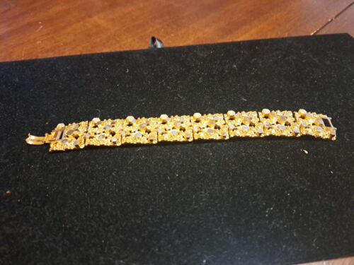 Vintage 1960's Gold Tone Modernist Bracelet - image 1