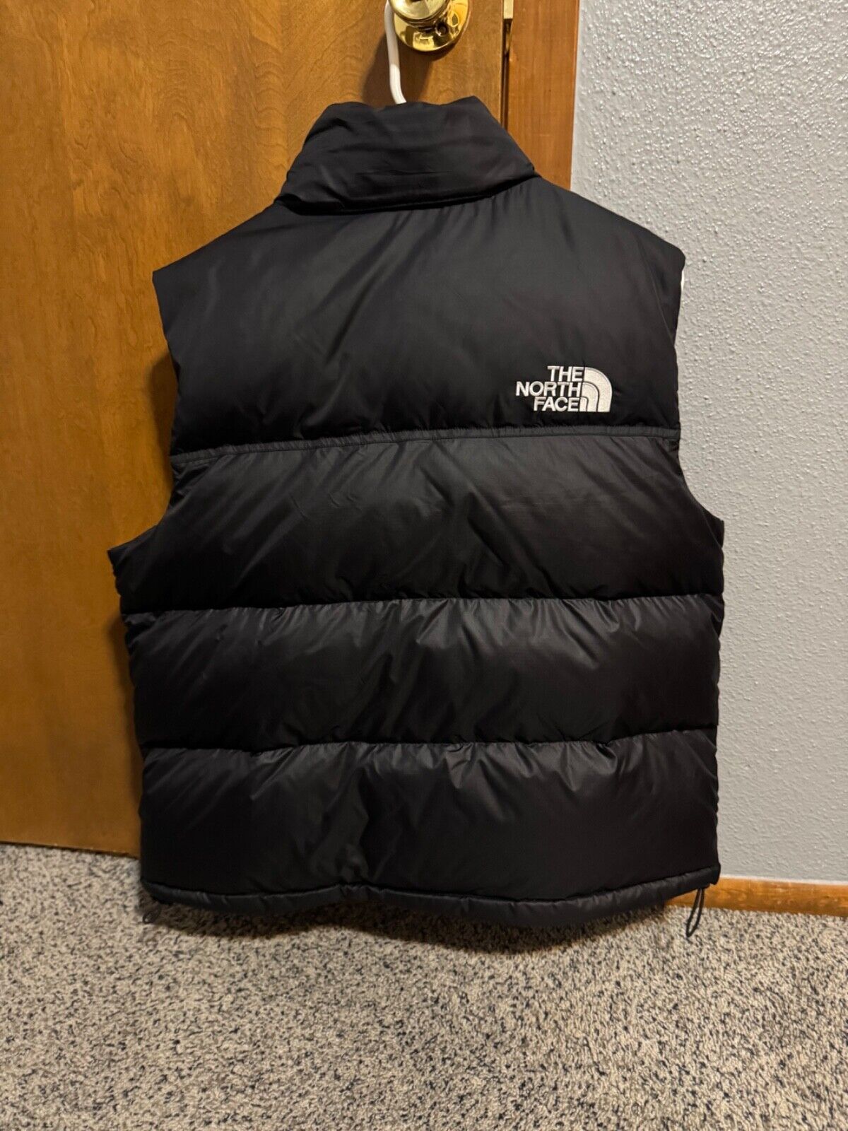 Womens The North Face 1996 retro nuptse vest - image 2