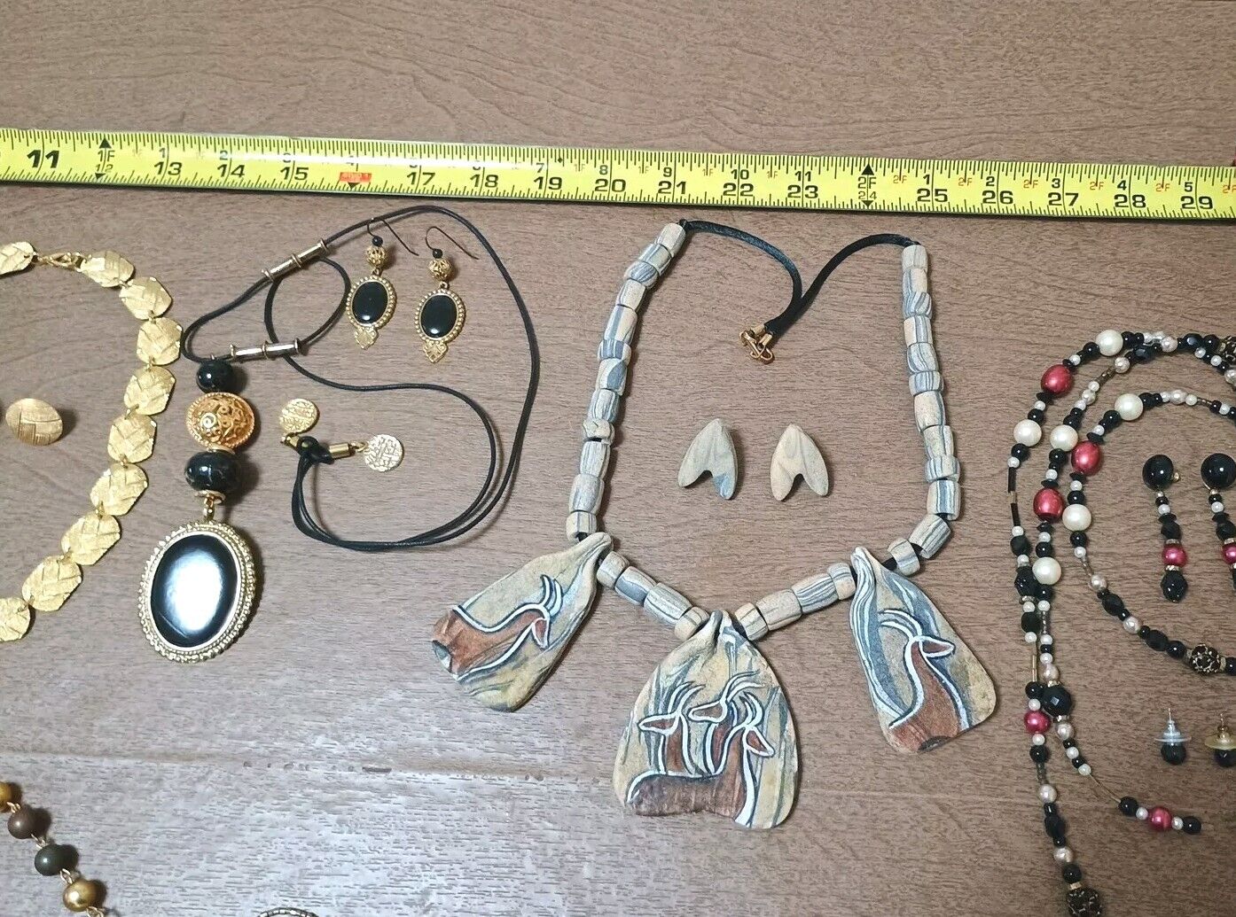 Lot Costume Jewelry Necklace/Earring Sets Vintage… - image 11