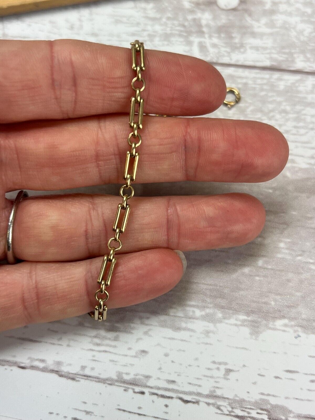 Vintage English 9ct Rosy Gold Chain Gate Link Cha… - image 2