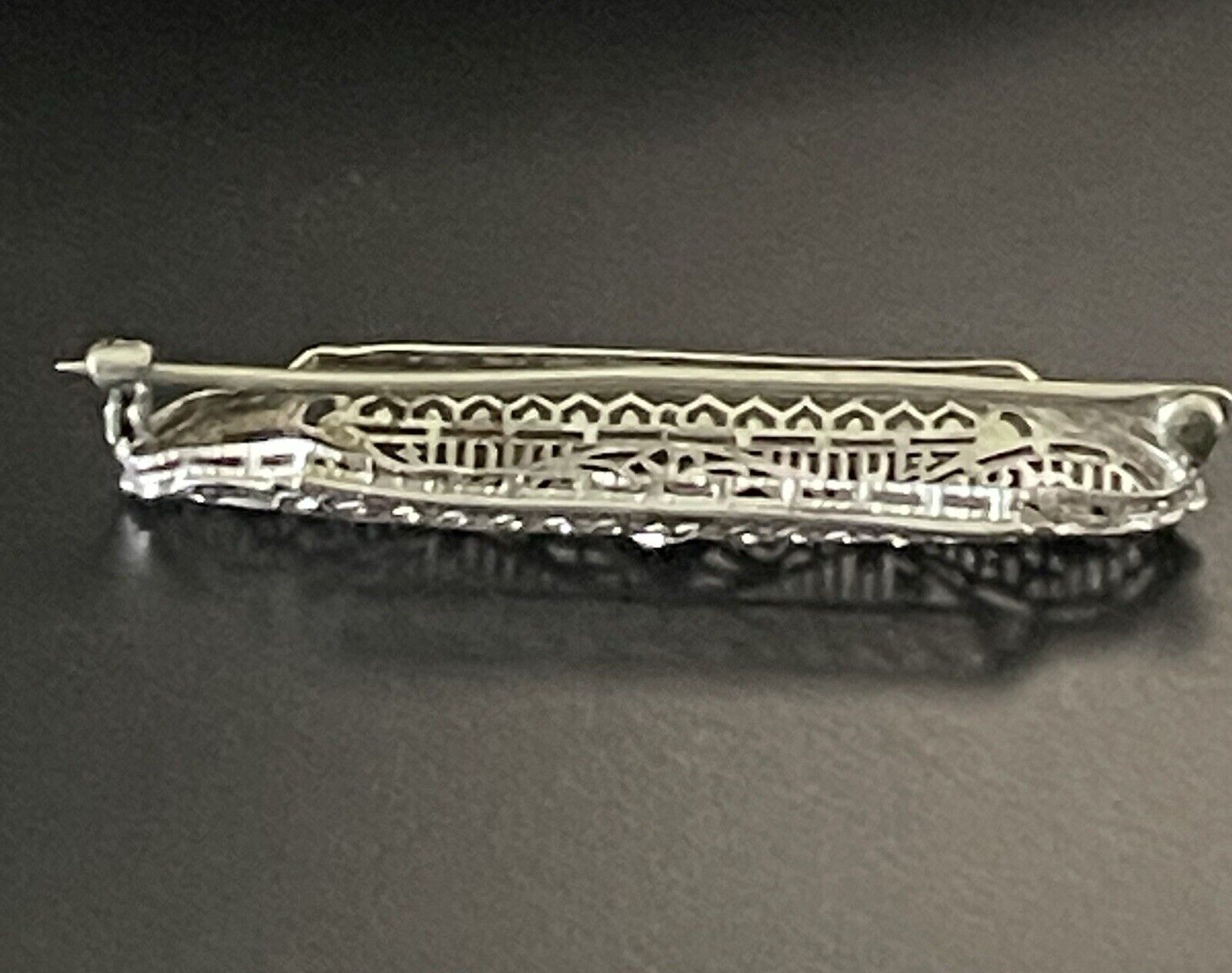 Antique White Gold Art Deco Brooch filigree bar W… - image 4