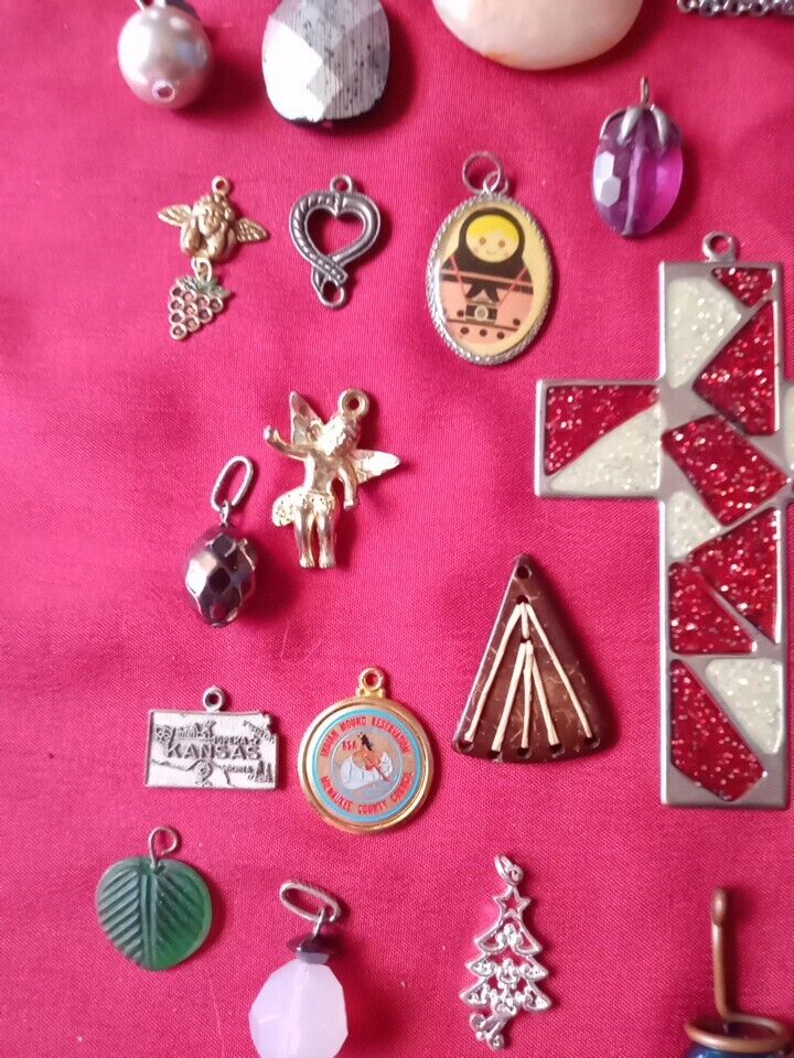 Vintage Lot Of 30 Pendents - image 2