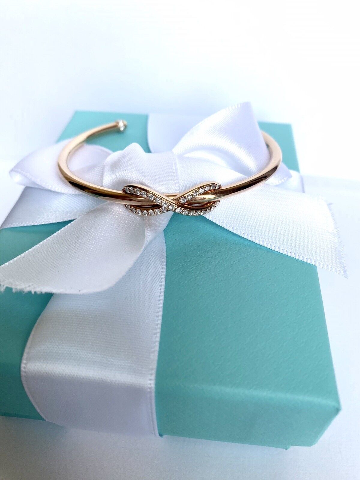 TIFFANY & CO~ Infinity  Diamond Cuff Bracelet ~ s… - image 11