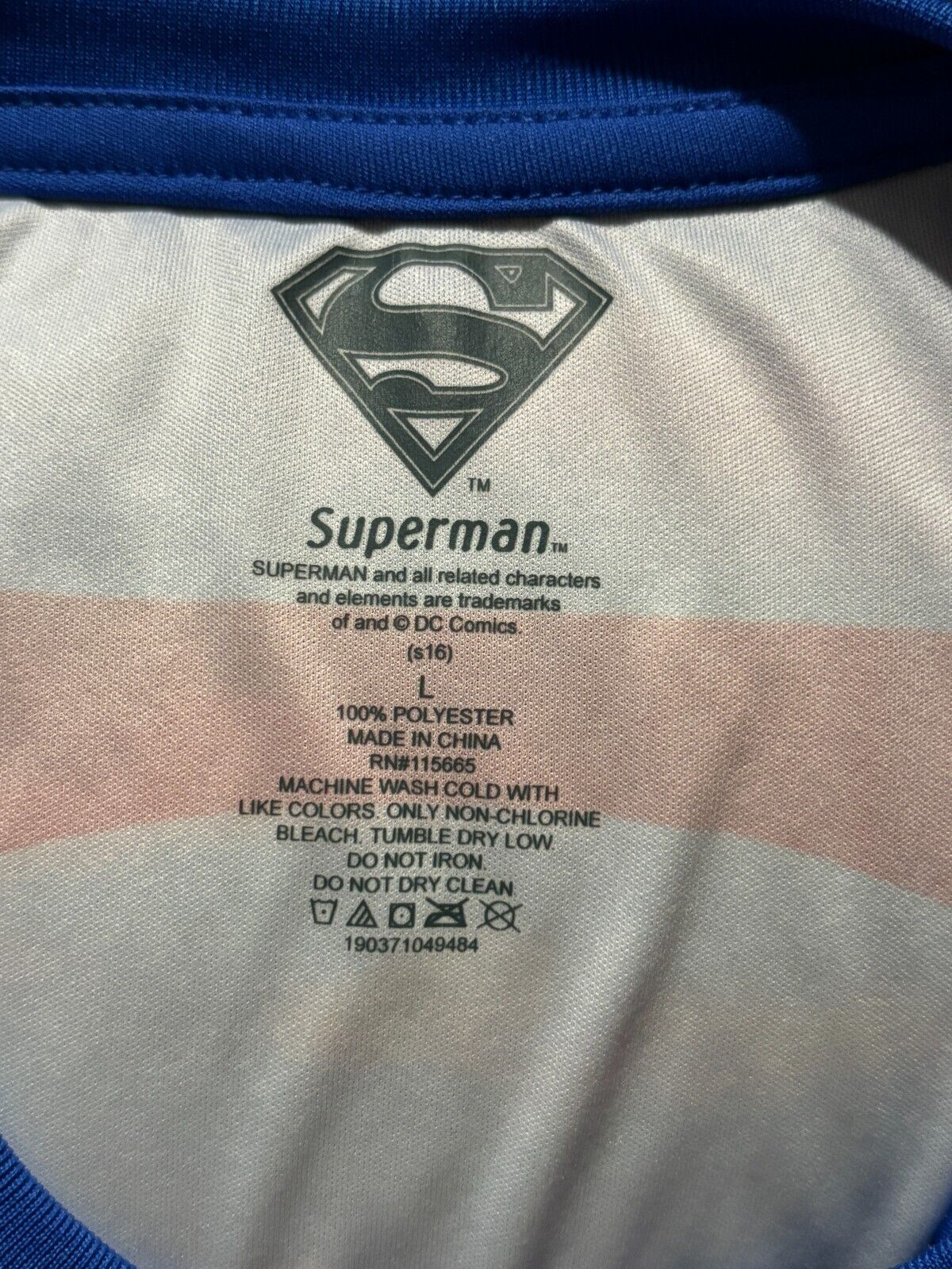 SUPERMAN CITY SCENE T-Shirt...Multi Color...Size-… - image 7