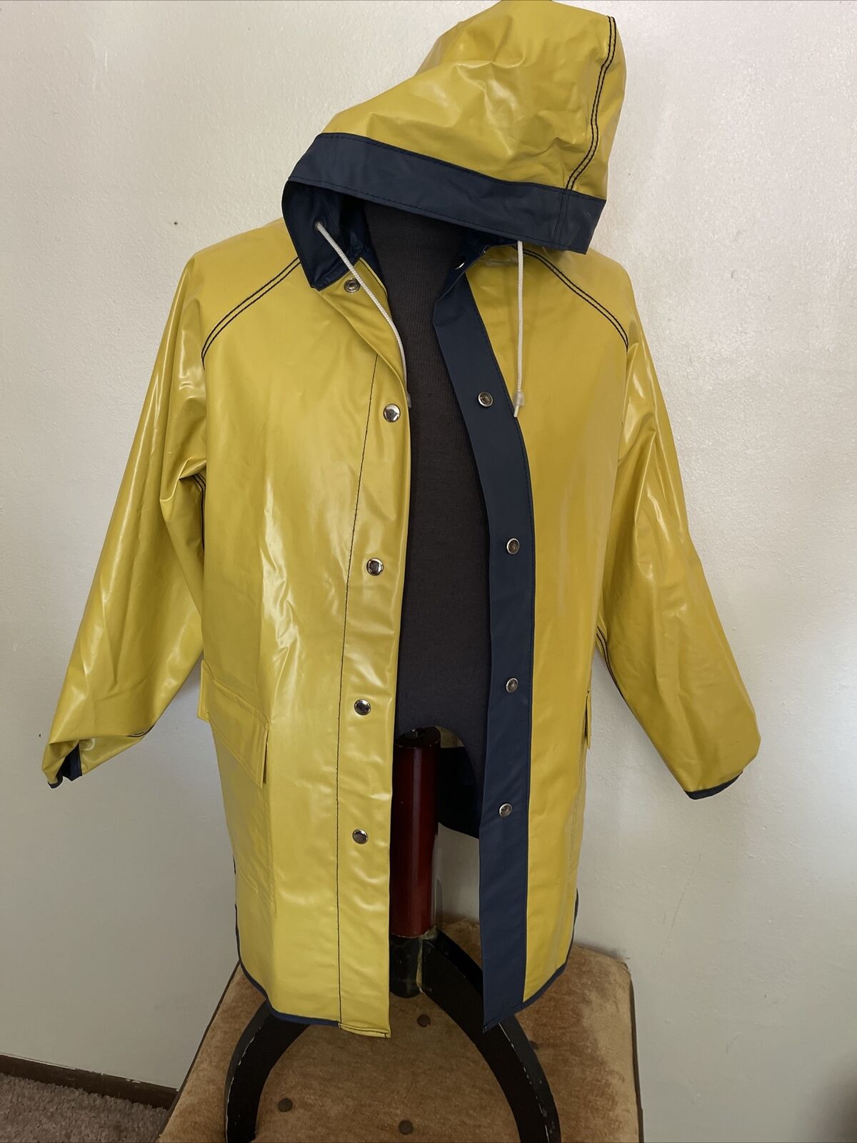 IZOD Lacoste Vintage 80s Rain Coat Jacket Reversi… - image 8