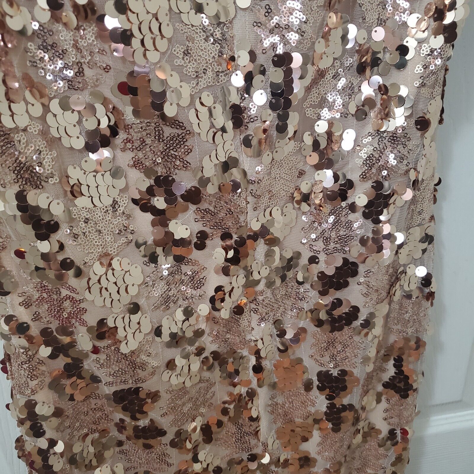 Lulus Cheers Rose Gold Sequin Sleeveless Bodycon … - image 11