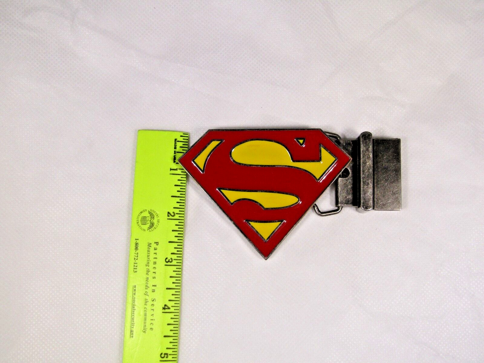 DC's Superman Belt Buckle Official Red Yellow Ful… - image 9