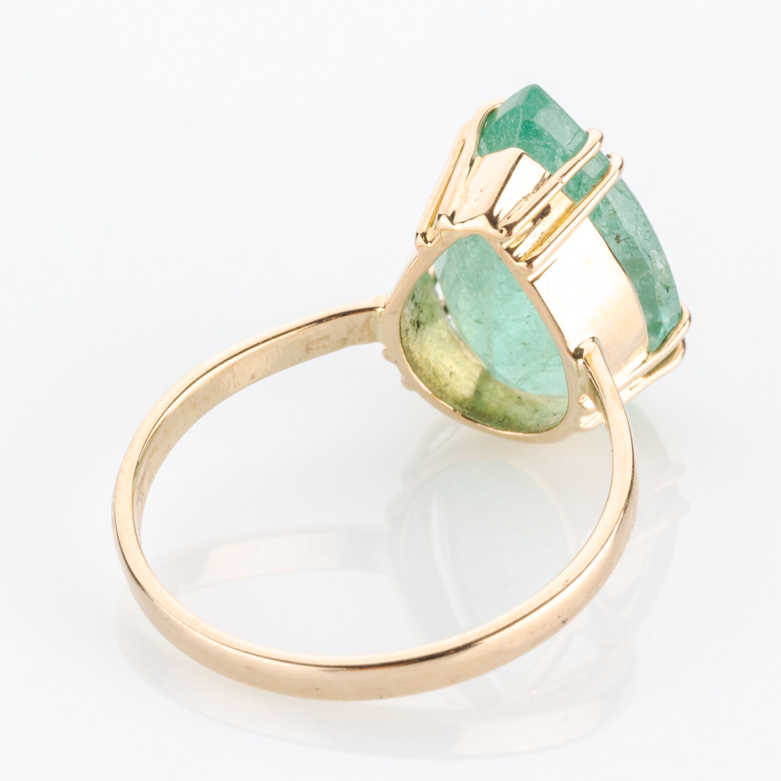 Ring (14k gold) with an emerald - image 4