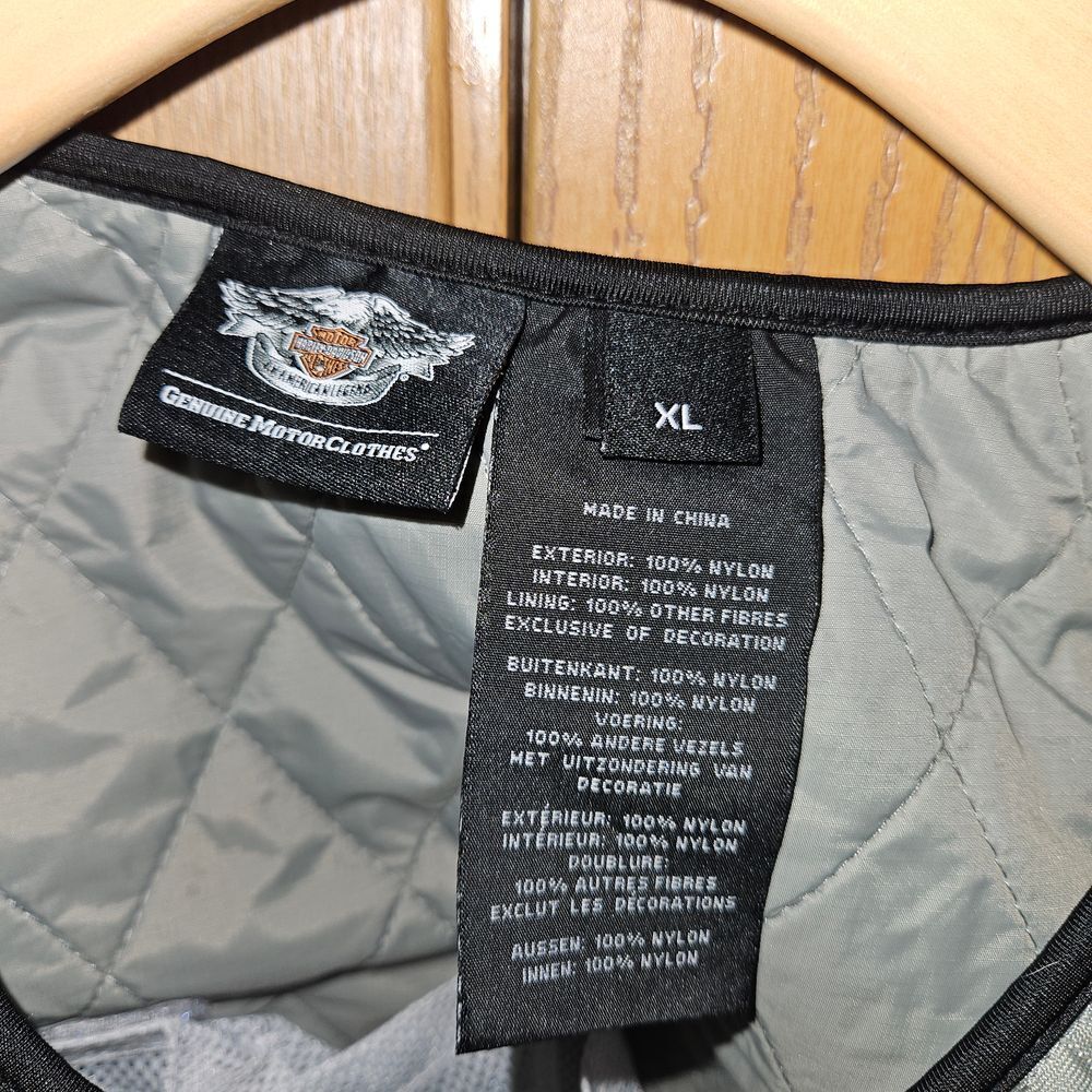 Harley-Davidson Quilted Mesh Motorcycle Cooling V… - image 6