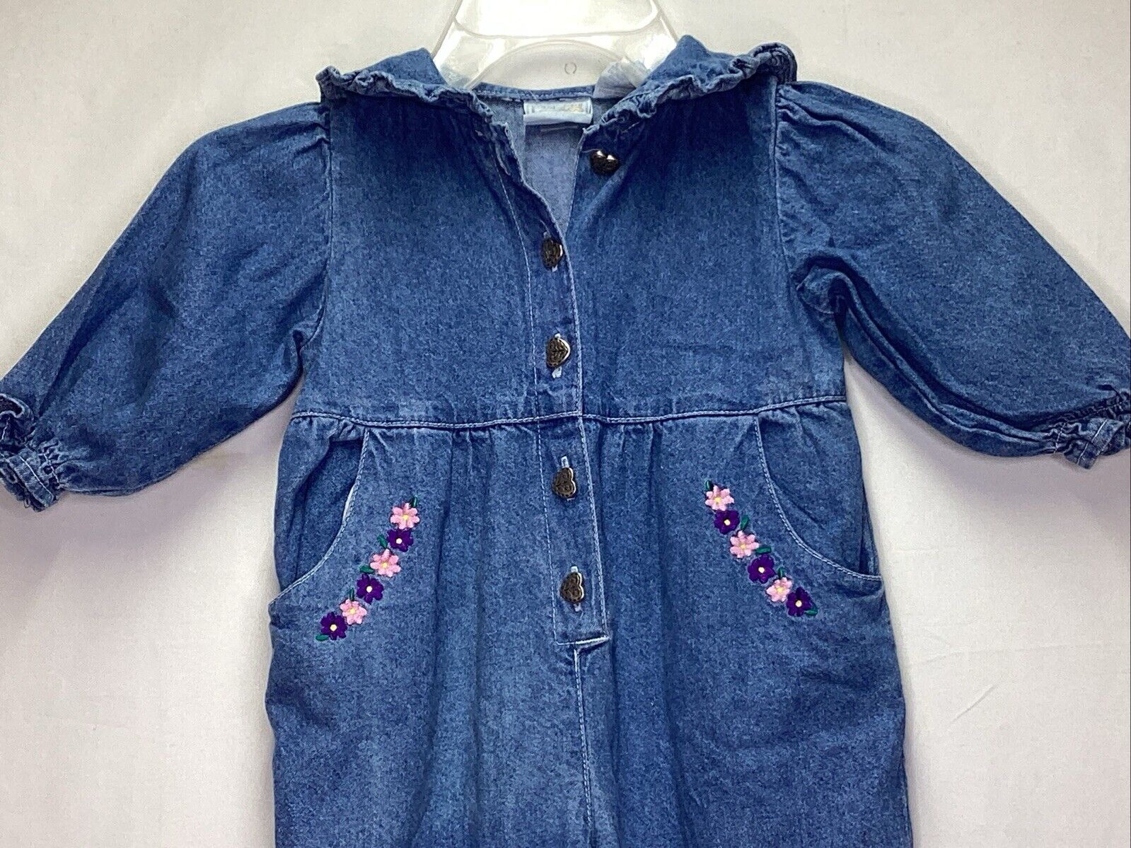 Vtg CUDDLE BEAR Denim Romper Embroidered Flowers … - image 3