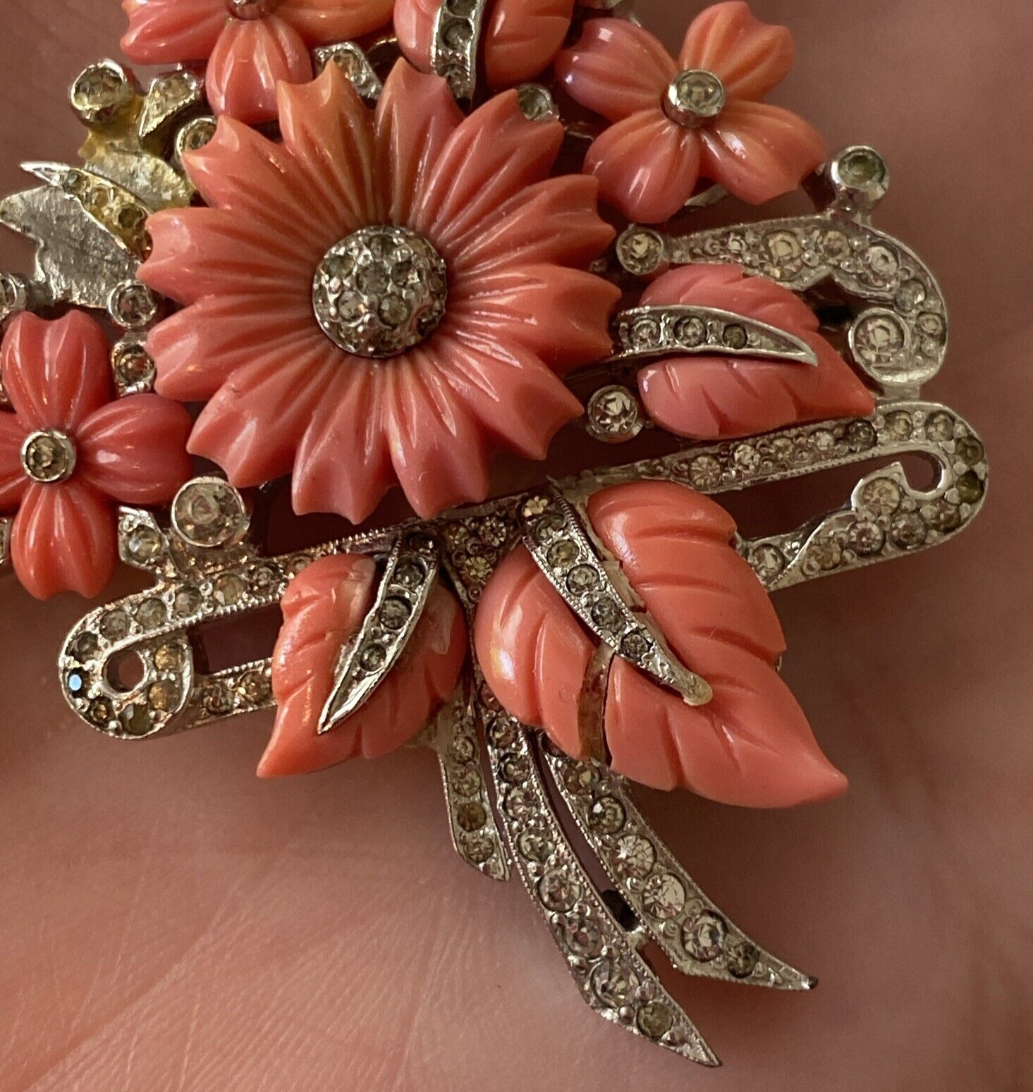 *RARE* MAZER Deco Molded Faux Coral Flowers Leave… - image 4