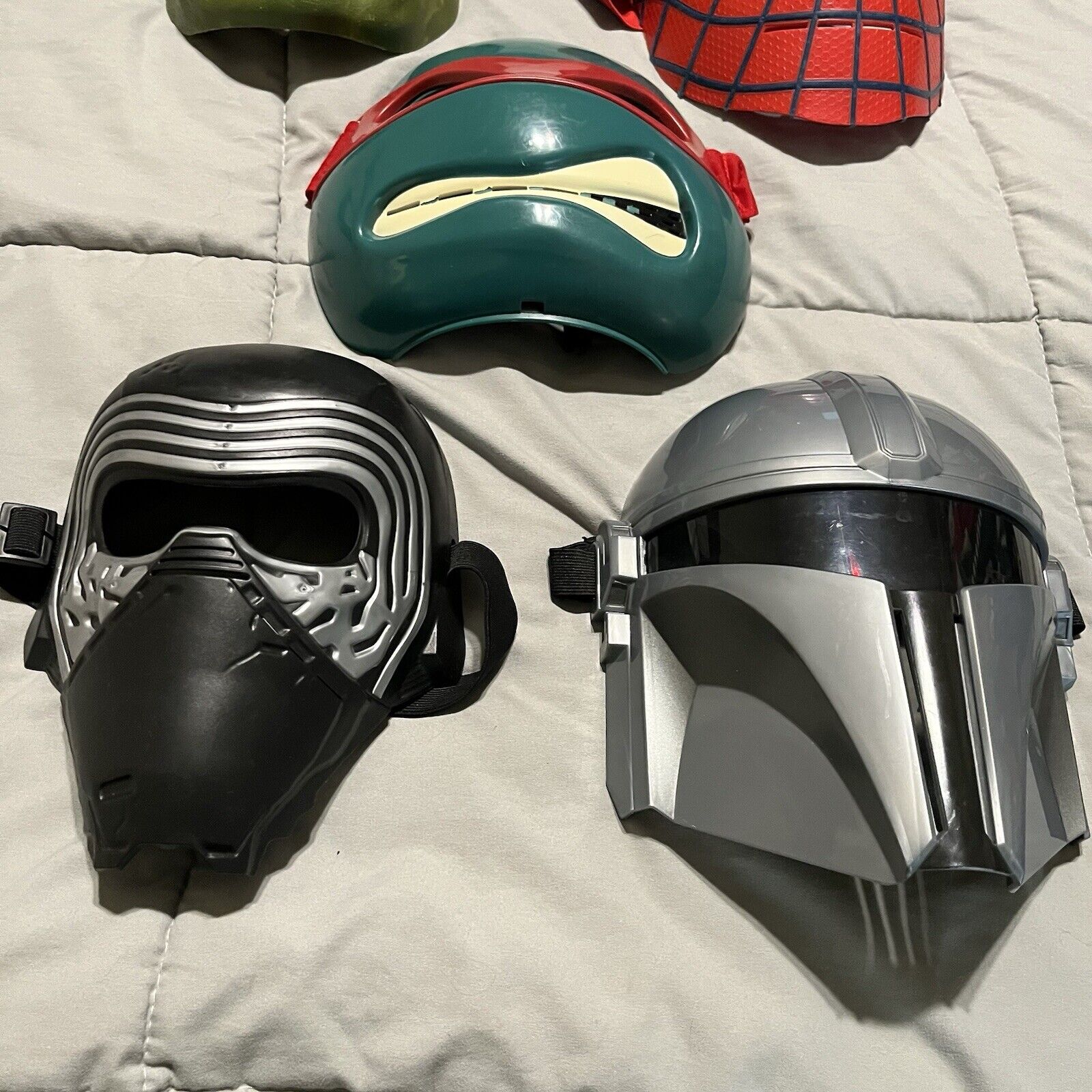 Kids Lot of 5 Superhero Masks Halloween Cosplay D… - image 4