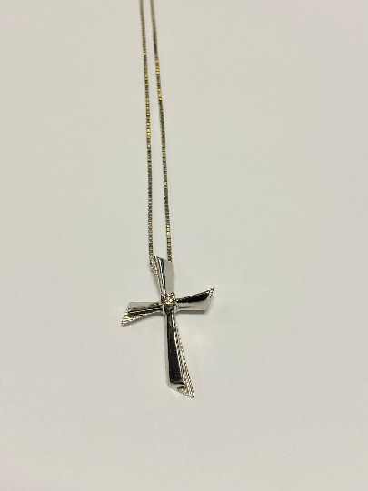 Vintage 10K White Gold Diamond Cross Pendant & 17… - image 3