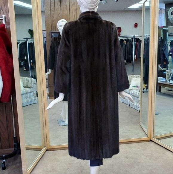 Natural Mahogany Letout Female Mink Fur 45" Coat-… - image 3